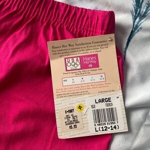 Vintage 1995 Hanes biker shorts Fuchsia size L 12-14 NWT